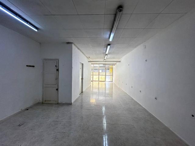 Local comercial en Alquiler en Cerdanyola Sud