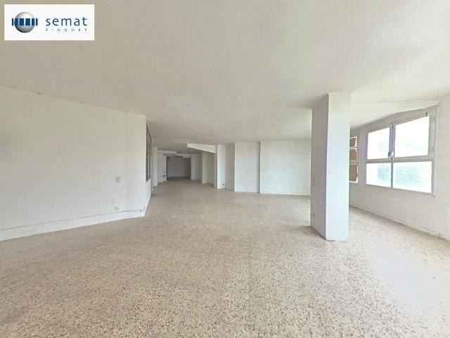 Local comercial en Alquiler en Cervera