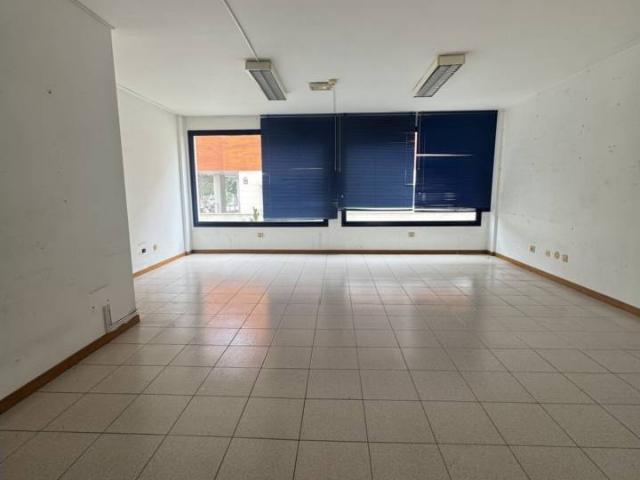 Local comercial en alquiler en Ciudad Alta, Las Palmas de Gran Canaria