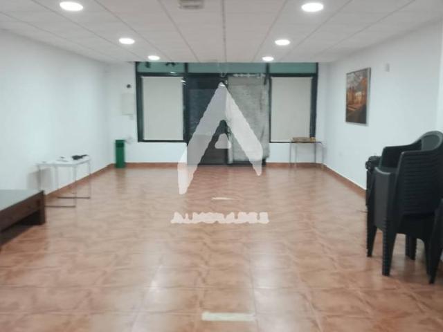 Local comercial en alquiler en Antequera Recinto Ferial Circunvalación La Vega