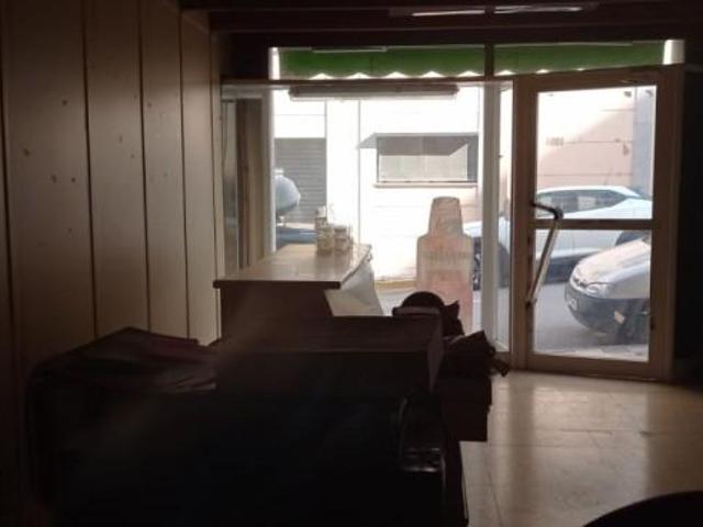Local comercial en alquiler en Abrera, Barcelona