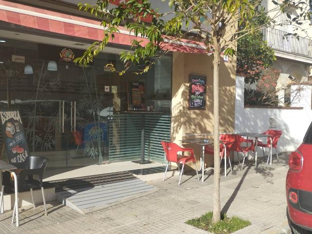 Local comercial en Alquiler en Alcanar