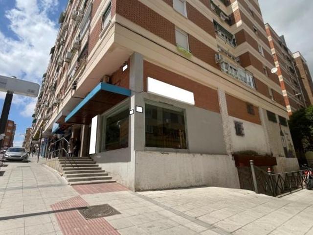 Local comercial en alquiler en Alcorcón, Zona Centro Joven