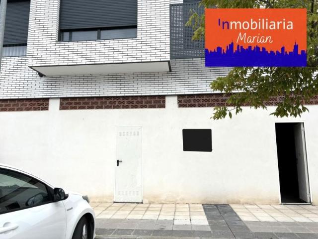 Local comercial en alquiler en Aranda de Duero, Calle Rafael Alberti, 09400