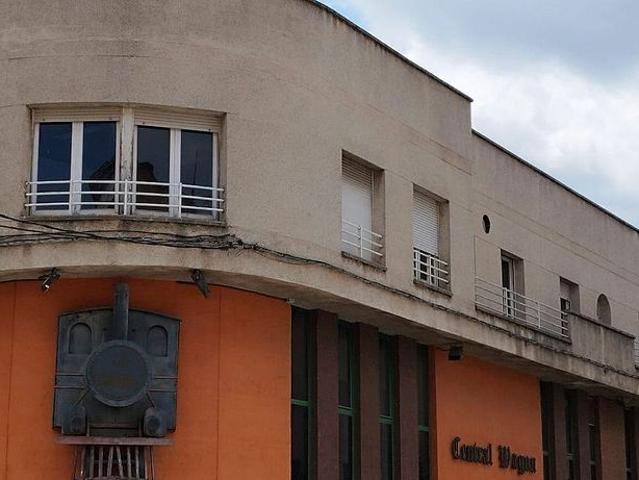 Local comercial en alquiler en avenida De Calderó, Mollet del Vallès, de 400 m² 3 habitaciones por 4.500