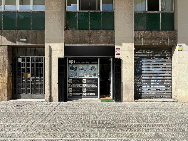 Local comercial en alquiler en avenida Diagonal, Barcelona, de 11 m² 1 habitación por 408