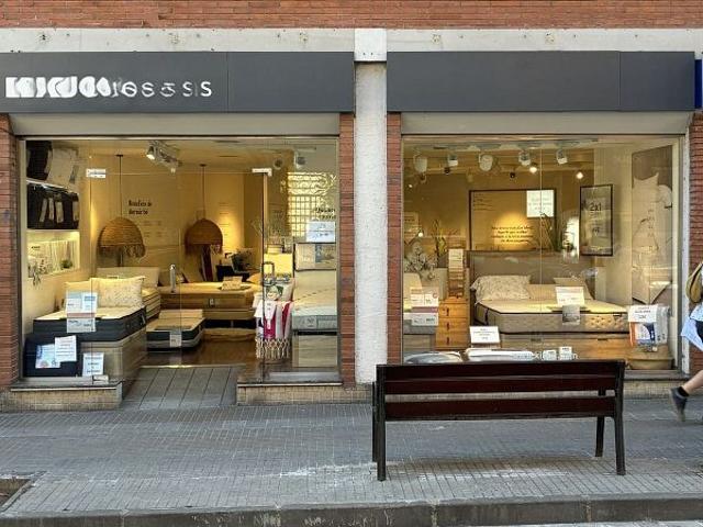 Local comercial en alquiler en avenida Lluís Companys i Jover, Sant Cugat del Vallès, de 95 m² 1 habitación por 2.200