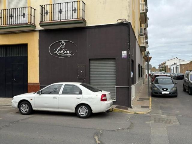 Local comercial en alquiler en Bollullos par del Condado, Avda