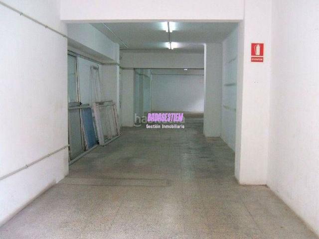 Local comercial en alquiler en Badalona, de 175 m² por 850