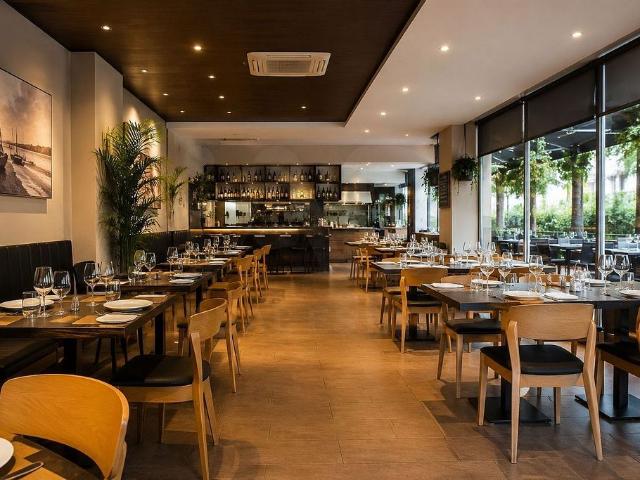 Local comercial en alquiler en Badalona, de 220 m² por 290.000