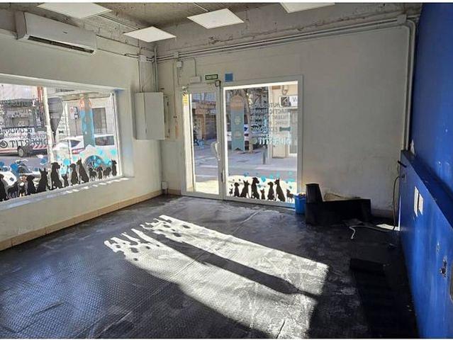 Local comercial en alquiler en Badalona, de 30 m² por 520