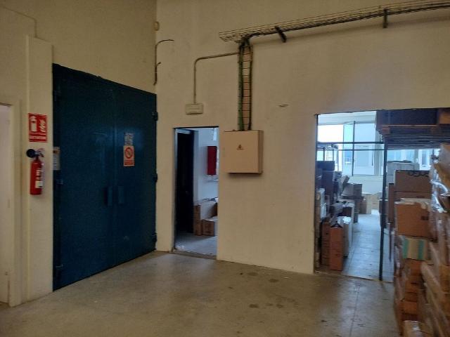 Local comercial en alquiler en Badalona, de 466 m² 1 habitación por 3.900