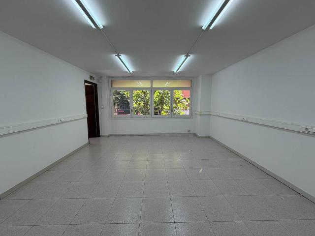 Local comercial en Alquiler en Balaguer
