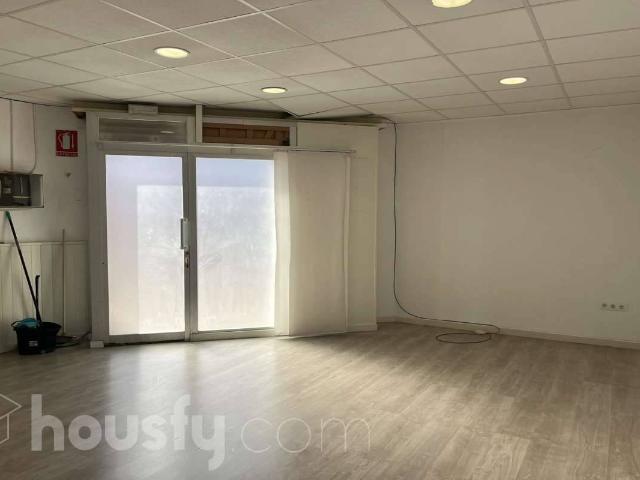 Local comercial en Alquiler en Banyeres