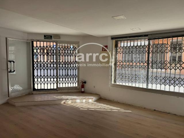 Local comercial en Alquiler en Banyeres