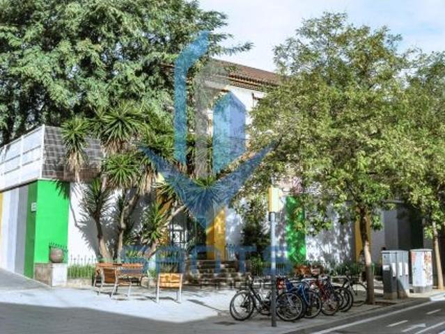 Local comercial en Alquiler en Barcelona, Barcelona