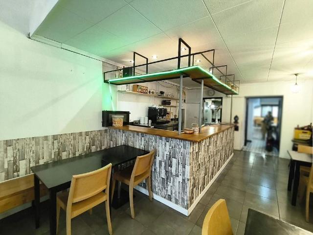 Local comercial en alquiler en Barcelona, de 144 m² 4 habitaciones por 1.500