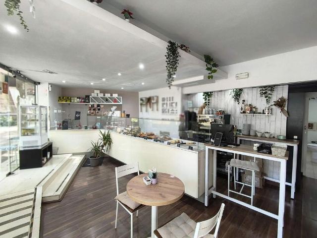 Local comercial en alquiler en Barcelona, de 151 m² 3 habitaciones por 1.640