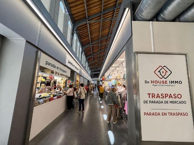 Local comercial en alquiler en Barcelona, de 16 m² por 250
