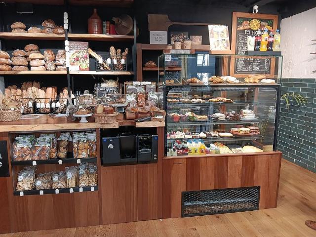 Local comercial en alquiler en Barcelona, de 180 m² 2 habitaciones por 1.200