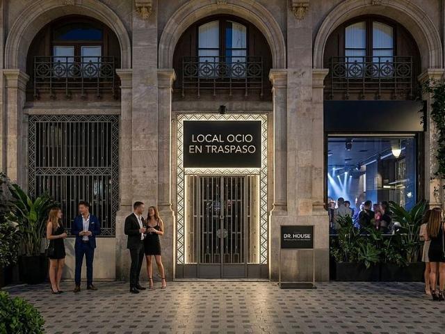 Local comercial en alquiler en Barcelona, de 190 m² por 5.000