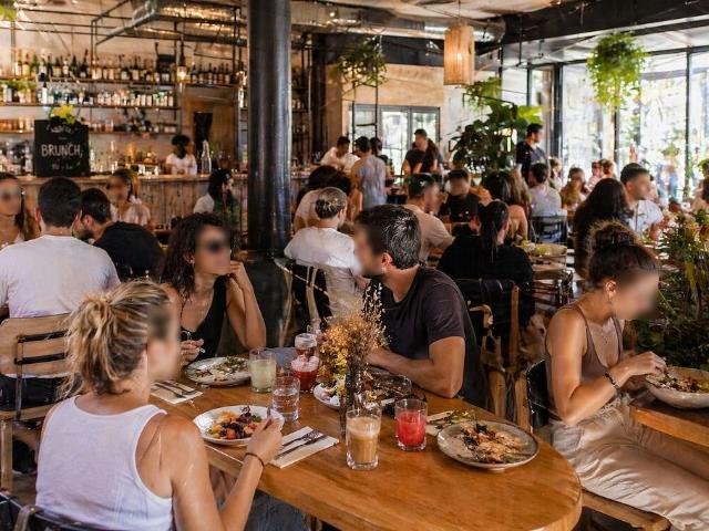 Local comercial en alquiler en Barcelona, de 190 m² 3 habitaciones por 4.300