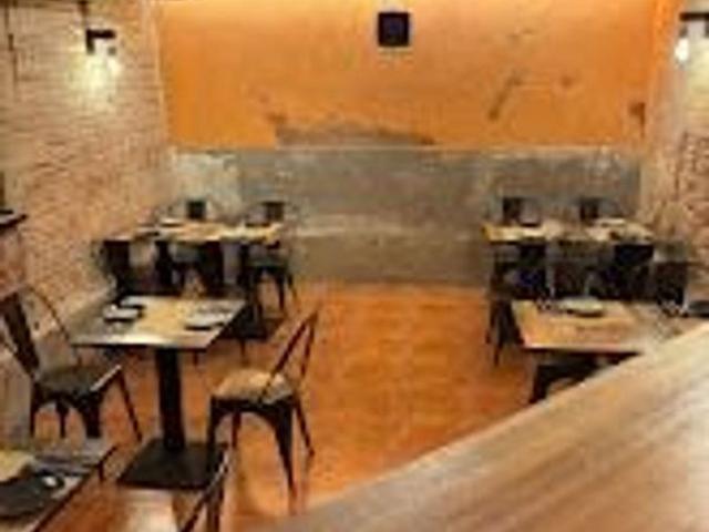 Local comercial en alquiler en Barcelona, de 130 m² 5 habitaciones por 2.932