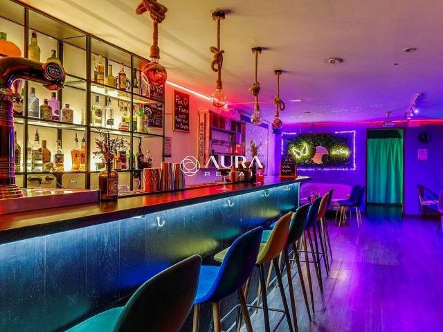 Local comercial en alquiler en Barcelona, de 270 m² 1 habitación por 2.700