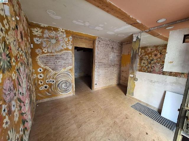 Local comercial en alquiler en Barcelona, de 28 m² por 600