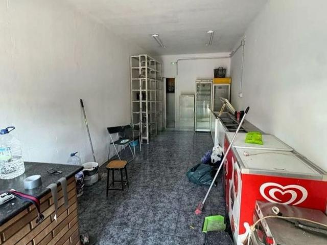 Local comercial en alquiler en Barcelona, de 30 m² 1 habitación por 800