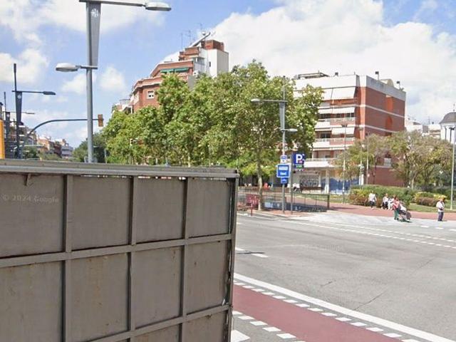 Local comercial en alquiler en Barcelona, de 33 m² 2 habitaciones por 725