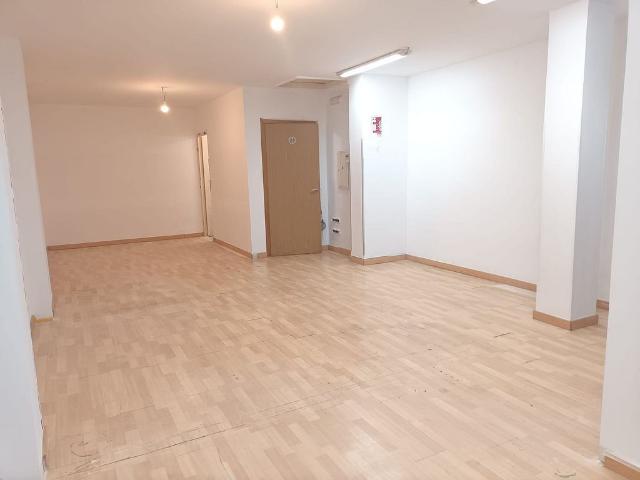 Local comercial en alquiler en Barcelona, de 50 m² 2 habitaciones por 550