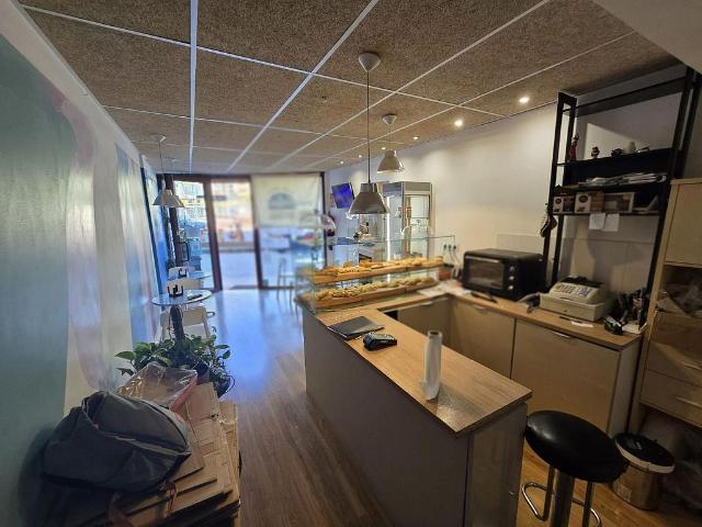 Local comercial en alquiler en Barcelona, de 65 m² 2 habitaciones por 1.000