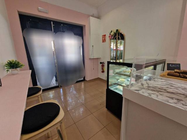 Local comercial en alquiler en Barcelona, de 65 m² por 1.300