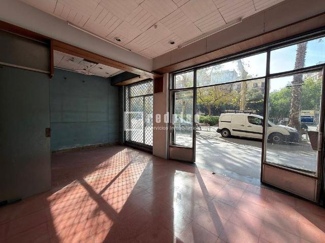 Local comercial en alquiler en Barcelona, de 66 m² por 1.800