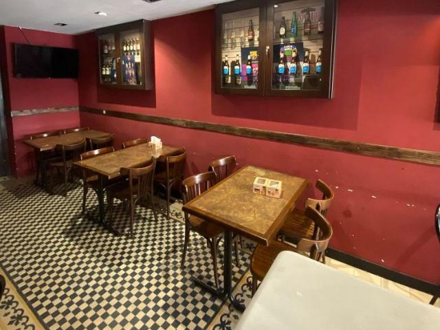 Local comercial en alquiler en Barcelona, de 70 m² por 1.446