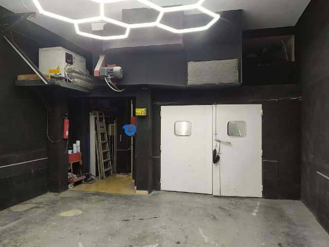 Local comercial en alquiler en Barcelona, de 88 m² 1 habitación por 650