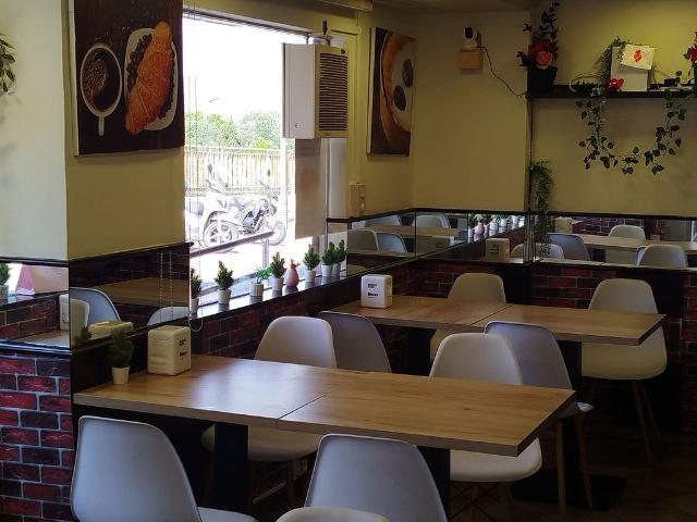 Local comercial en alquiler en Barcelona, de 80 m² 1 habitación por 858