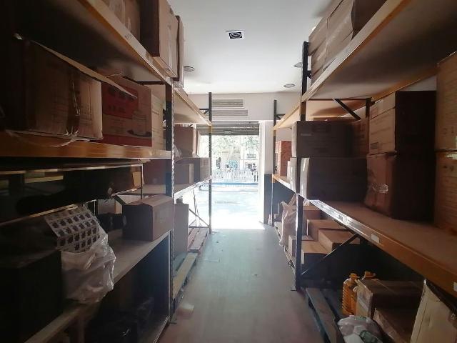 Local comercial en alquiler en Barcelona, de 80 m² 1 habitación por 1.000