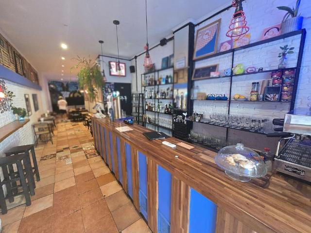 Local comercial en alquiler en Barcelona, de 98 m² 2 habitaciones por 1.850