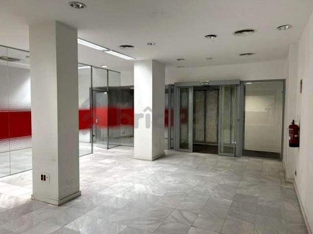 Local comercial en alquiler en Barcelona, La Rambla, 08002