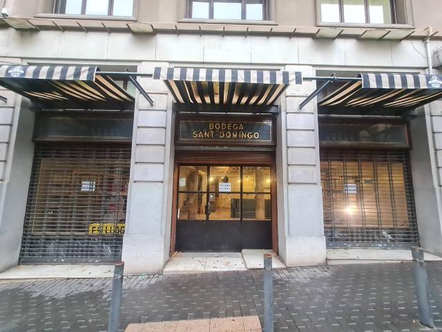Local comercial en Alquiler en Barri Antic