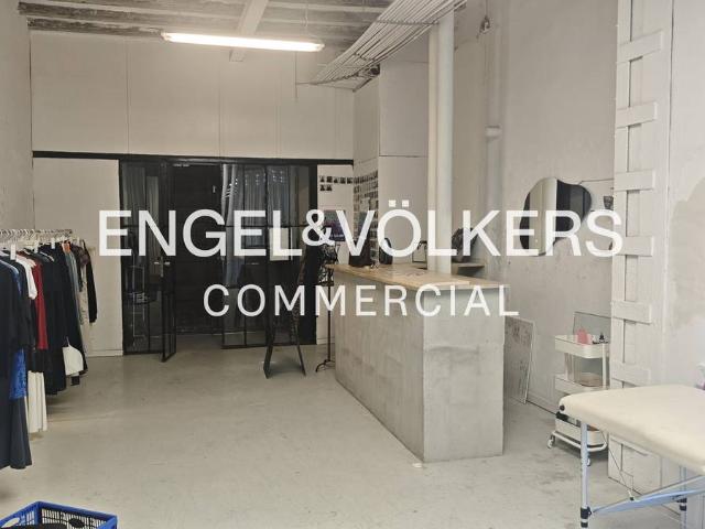 Local comercial en Alquiler en Barri Gòtic