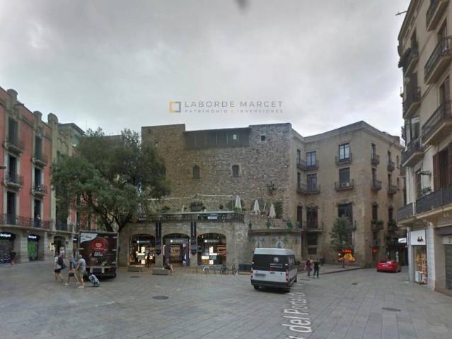 Local comercial en Alquiler en Barri Gòtic