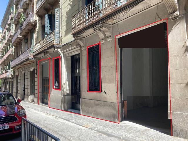 Local comercial en Alquiler en Barri Gòtic