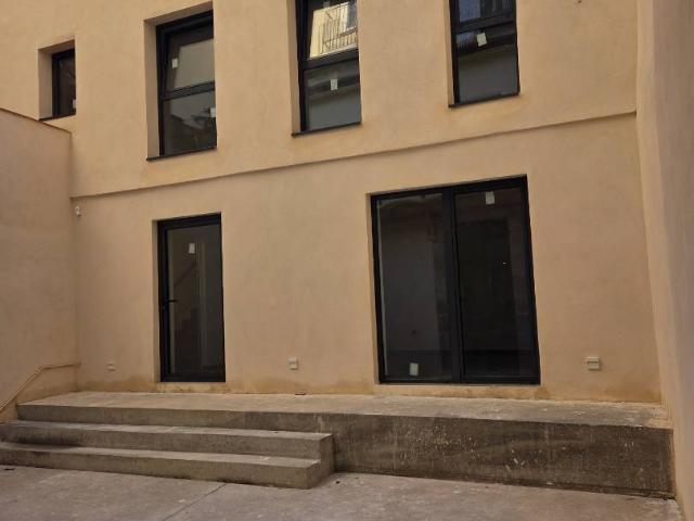 Local comercial en Alquiler en Barri Gòtic