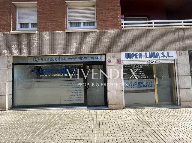 Local comercial en Alquiler en Barri de les Corts