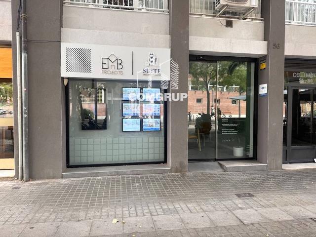 Local comercial en Alquiler en Barri de les Corts