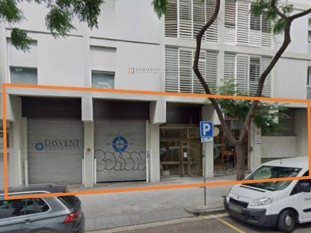Local comercial en Alquiler en Barri de les Corts
