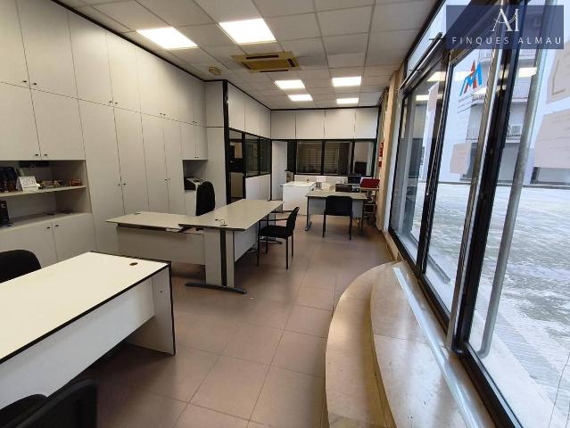 Local comercial en Alquiler en Barri del Mar